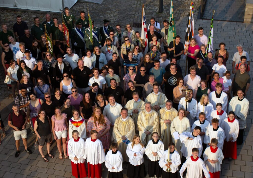 Messdiener bei Libori